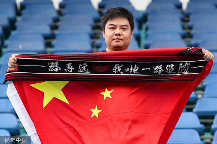 2025-07-15 《F1》逆袭《侏罗纪》领跑 暑期档上半场谁赢了?